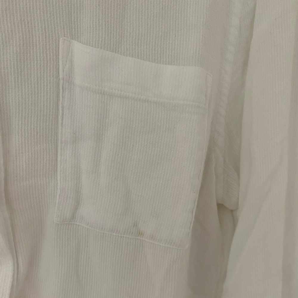 H&M CONSCIOUS WHITE BUTTON DOWN SIZE SMALL - Picture 6 of 6